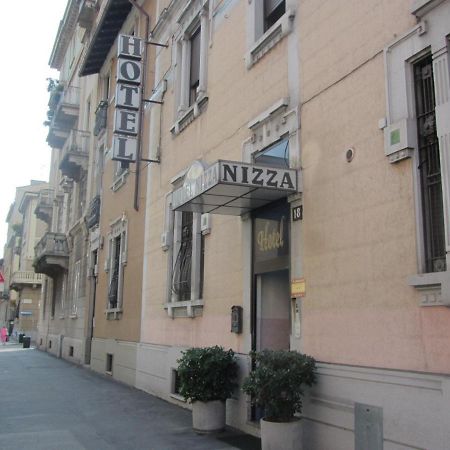 Hotel Nizza Milán Exterior foto